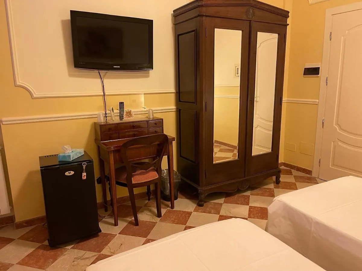 Hotel Trinacria Palermo 3*,  Italia